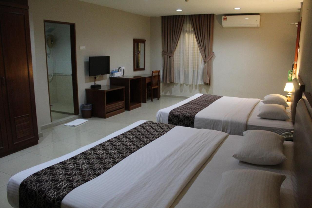 Hotel Palm Inn Butterworth Exterior foto